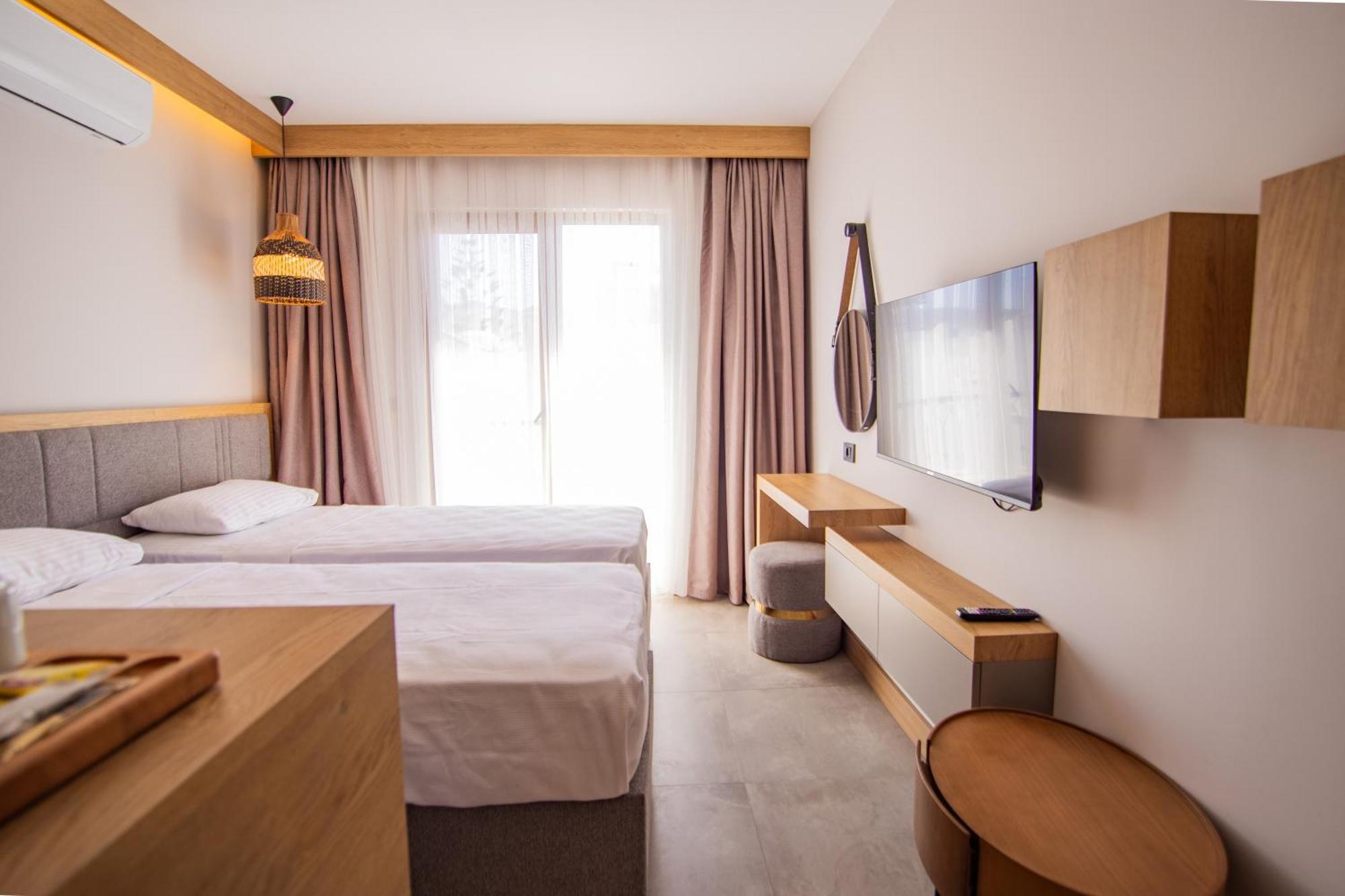 Asterina Hotel Turgutreis Habitación foto