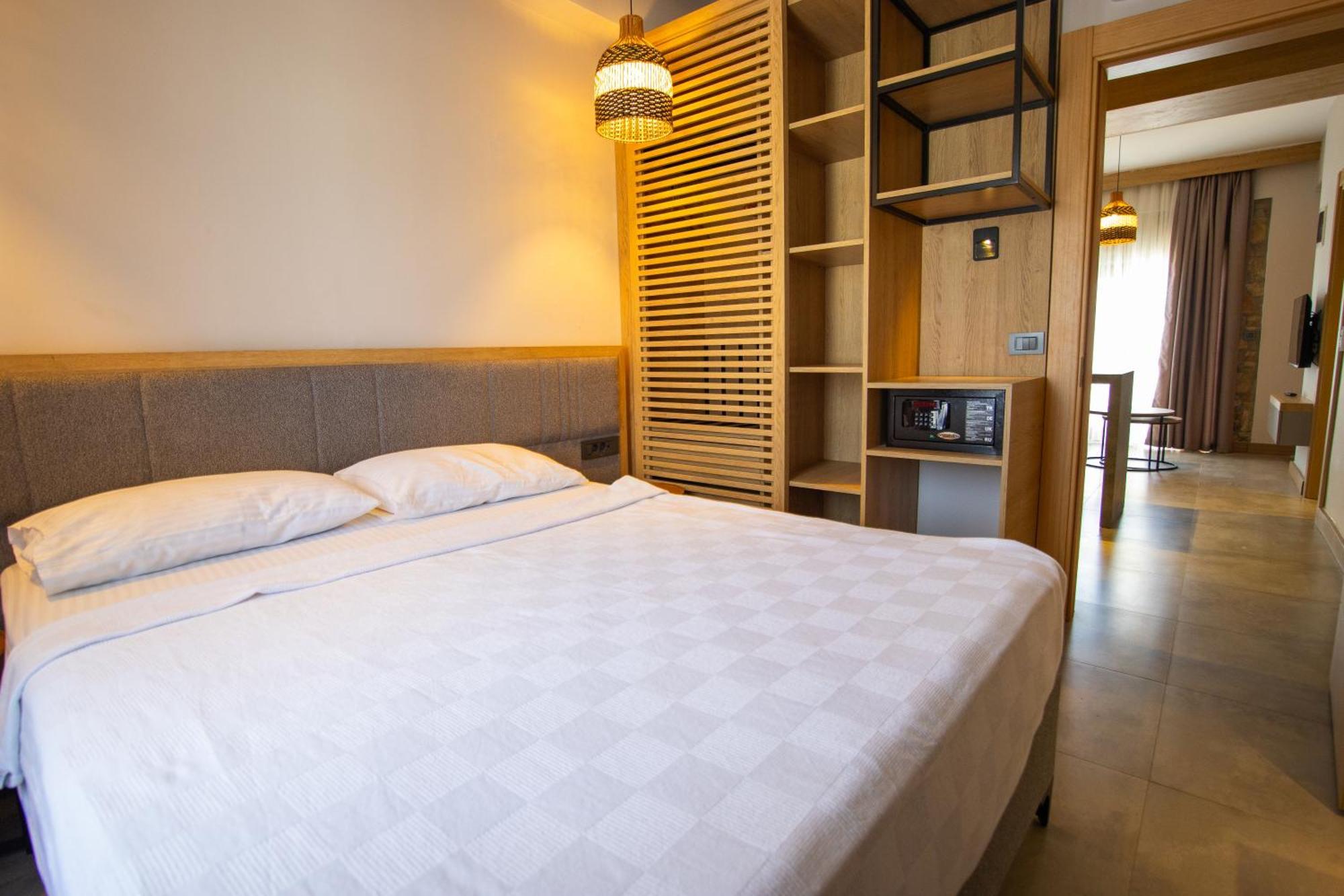 Asterina Hotel Turgutreis Habitación foto